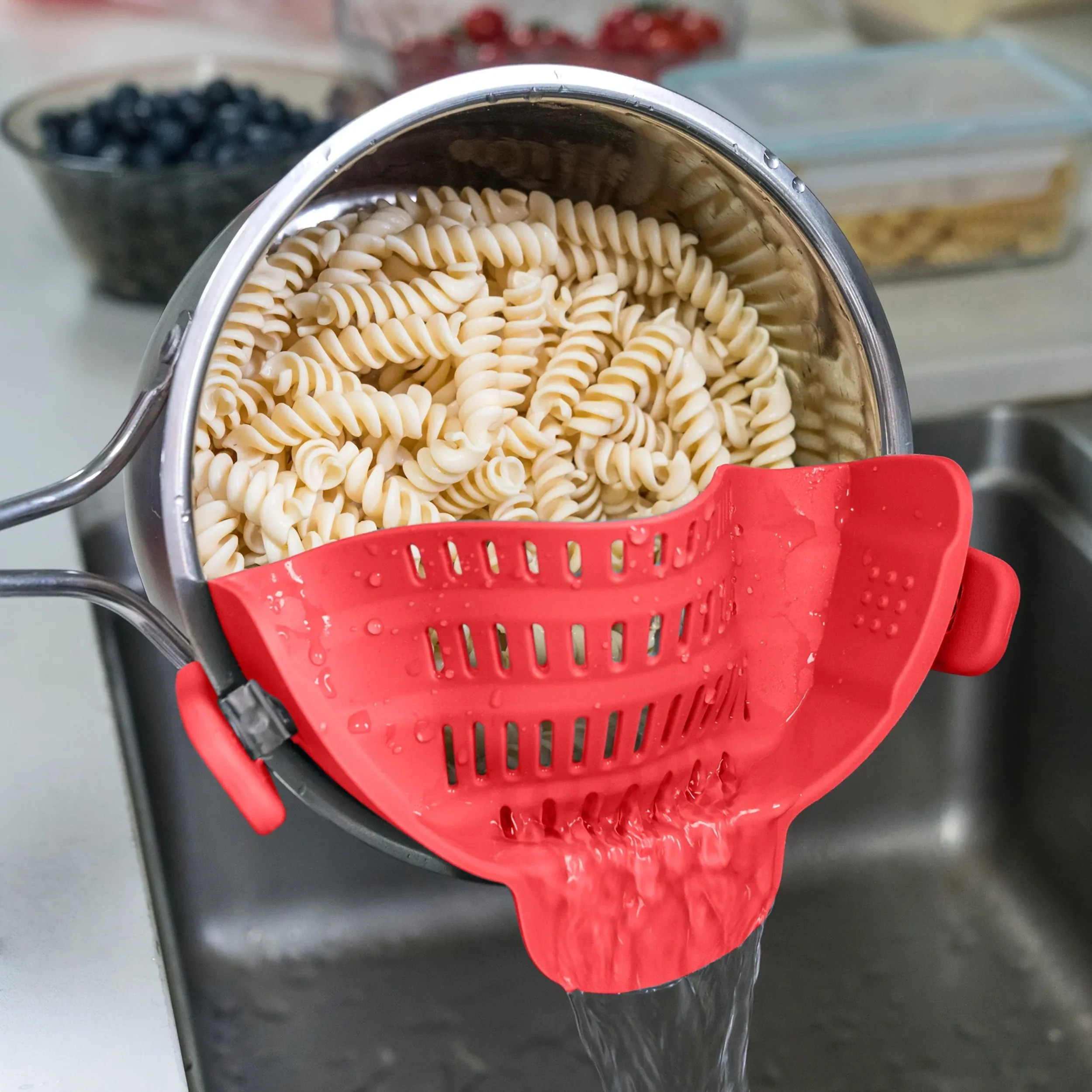 1pc ABERZEY Clip-On Strainer for Pots & Pans - Durable Plastic Kitchen Colander for Pasta, Meat, Vegetables, Fruits - Easy Drainage & Compact Design, Strainer for Pasta, Vegetable Preparation, Modern Kitchenware, Efficient Dr - Image 11