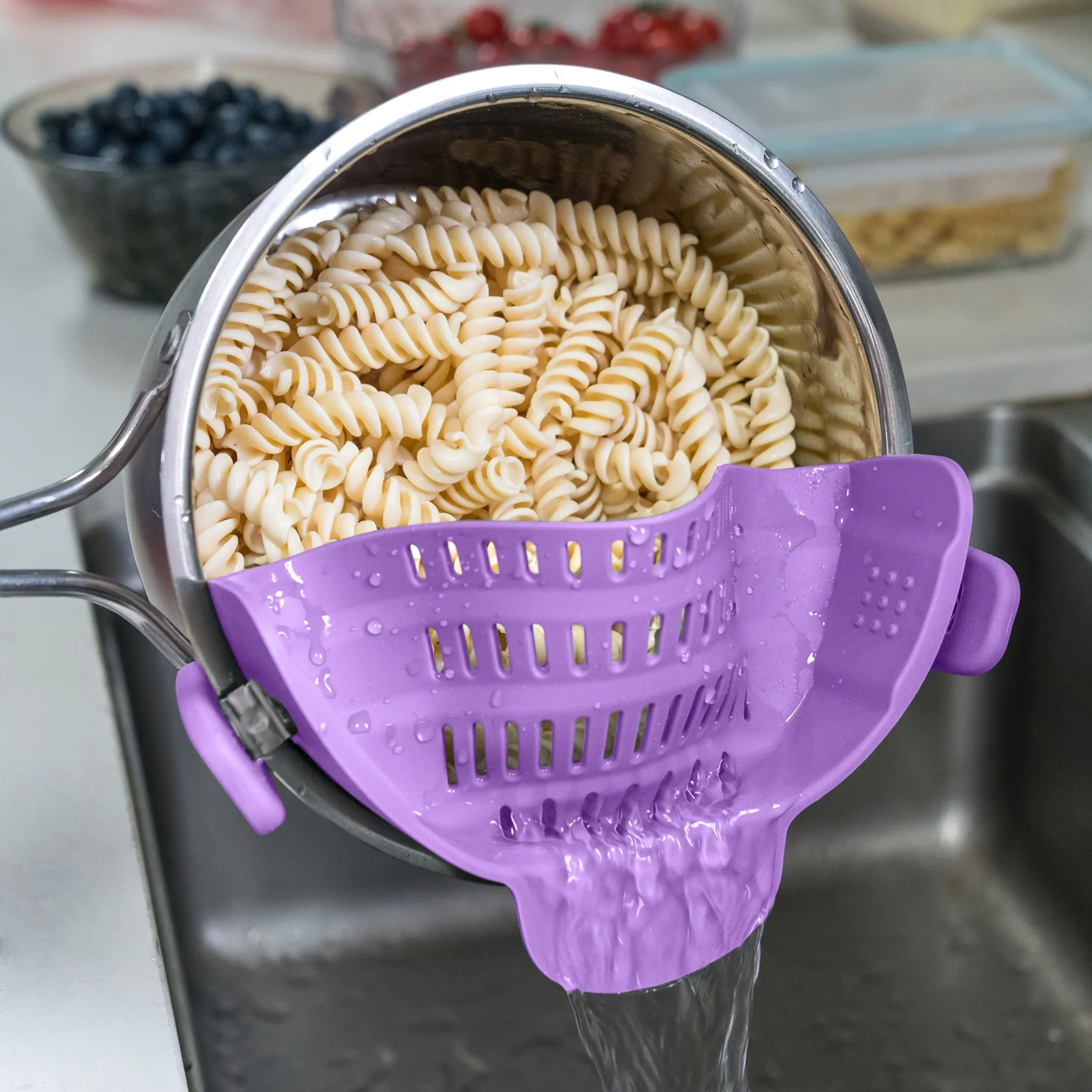 1pc ABERZEY Clip-On Strainer for Pots & Pans - Durable Plastic Kitchen Colander for Pasta, Meat, Vegetables, Fruits - Easy Drainage & Compact Design, Strainer for Pasta, Vegetable Preparation, Modern Kitchenware, Efficient Dr - Image 14
