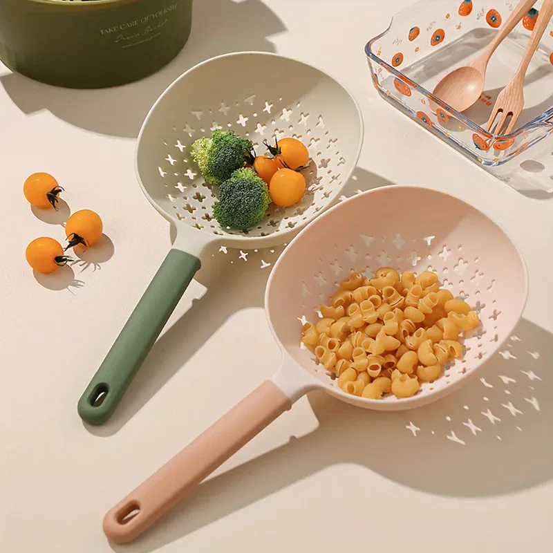 Montero Milan 1pc, Kitchen Colander, Kitchen Household Large Plastic Drain Long Handle Spoon, Salvage Noodle Dumpling High Temperature Resistant Colander Kitchen Stuff Kitchen Accessories Baking Supplies - Image 2