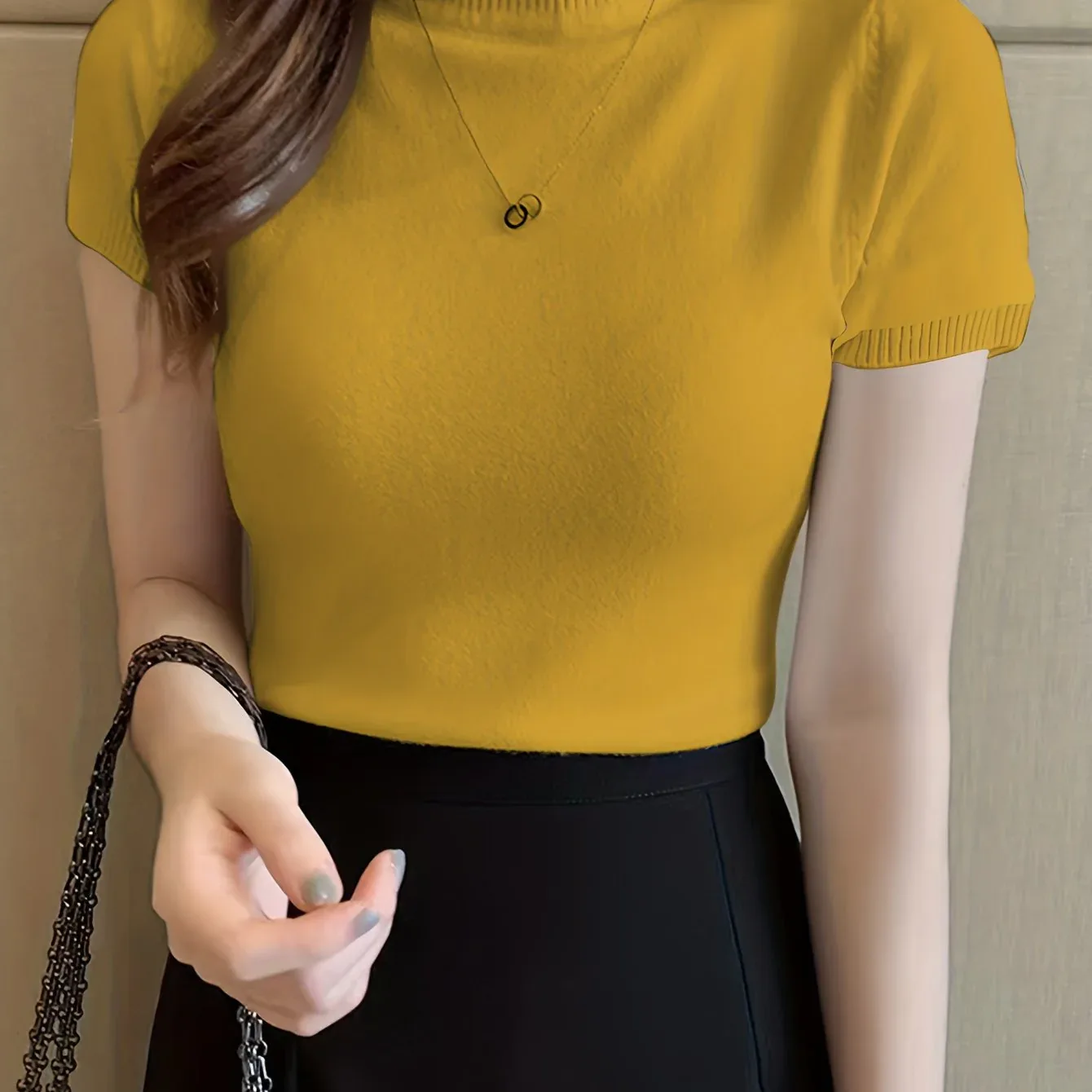 Fitted Short Sleeve Knit Top - Image 3