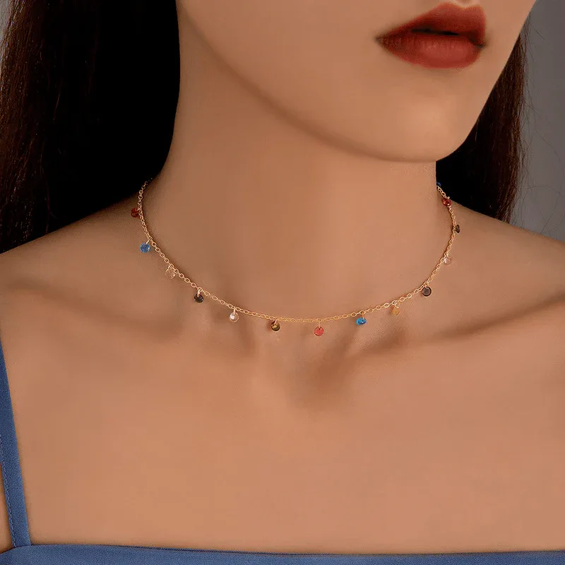 Elegant Retro Irregular Pendant Necklace - Image 5