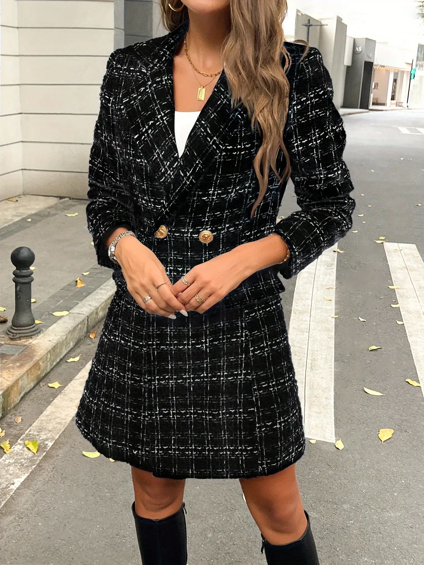 European and American Women's Versatile Plaid Metal Buckle Lapel Faux Pocket Elegant Coat - Image 7
