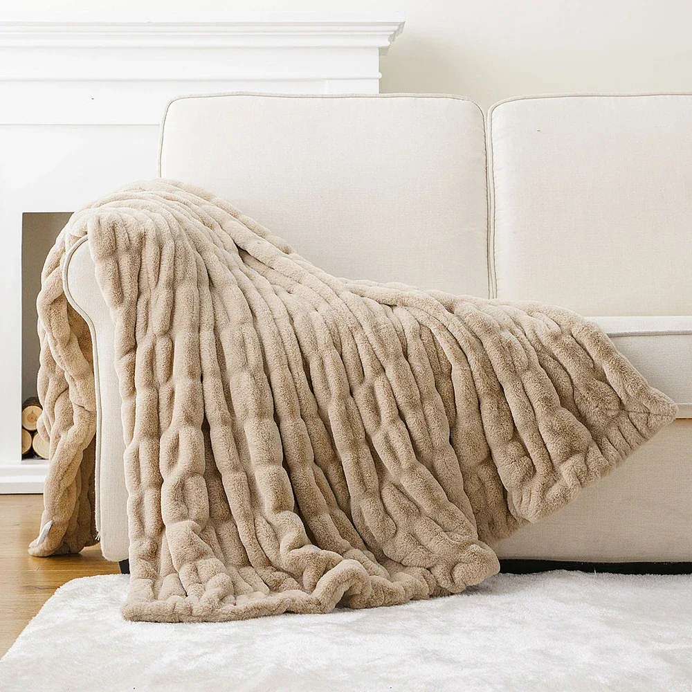 Luxury Faux Fur Throw Blanket - Image 31