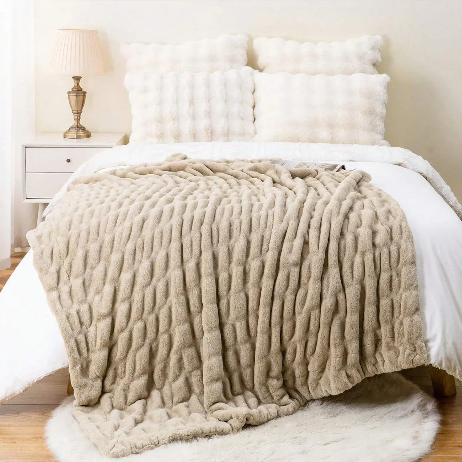 Luxury Faux Fur Throw Blanket - Image 32