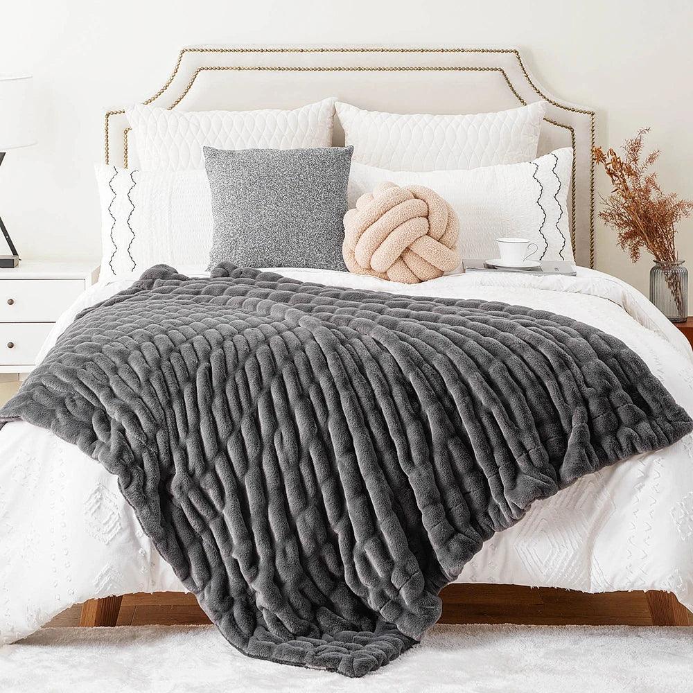 Luxury Faux Fur Throw Blanket - Image 39