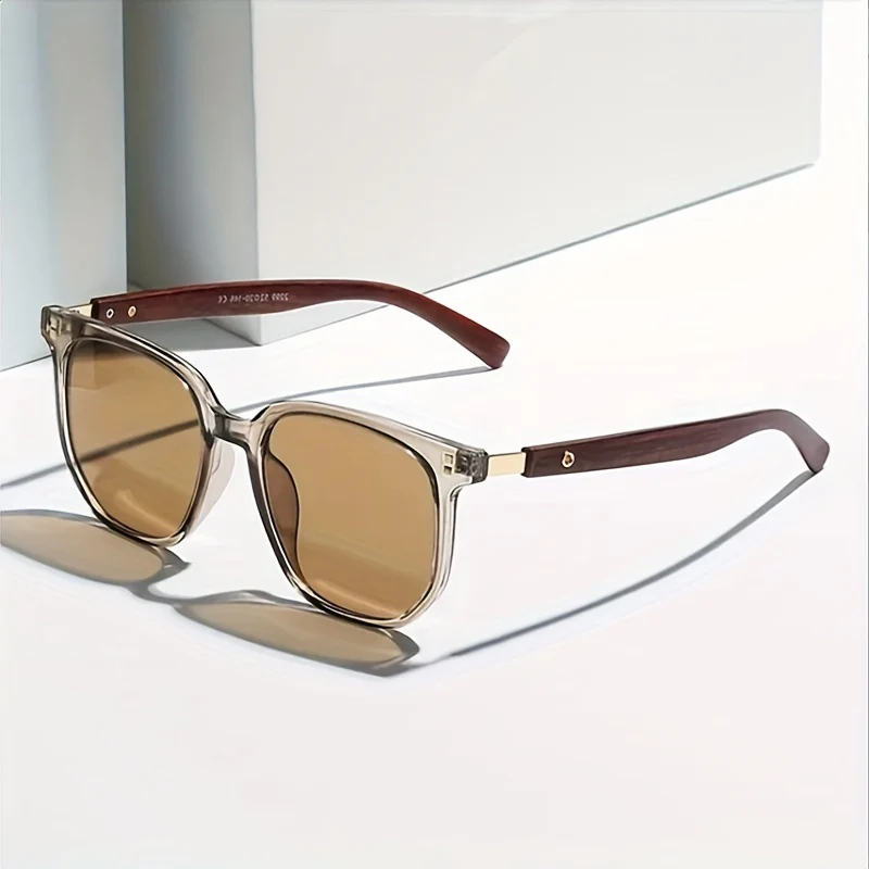 New Streetwear Glasses for Women: Retro Beaded Eyewear, Casual Fashion Glasses - Image 5