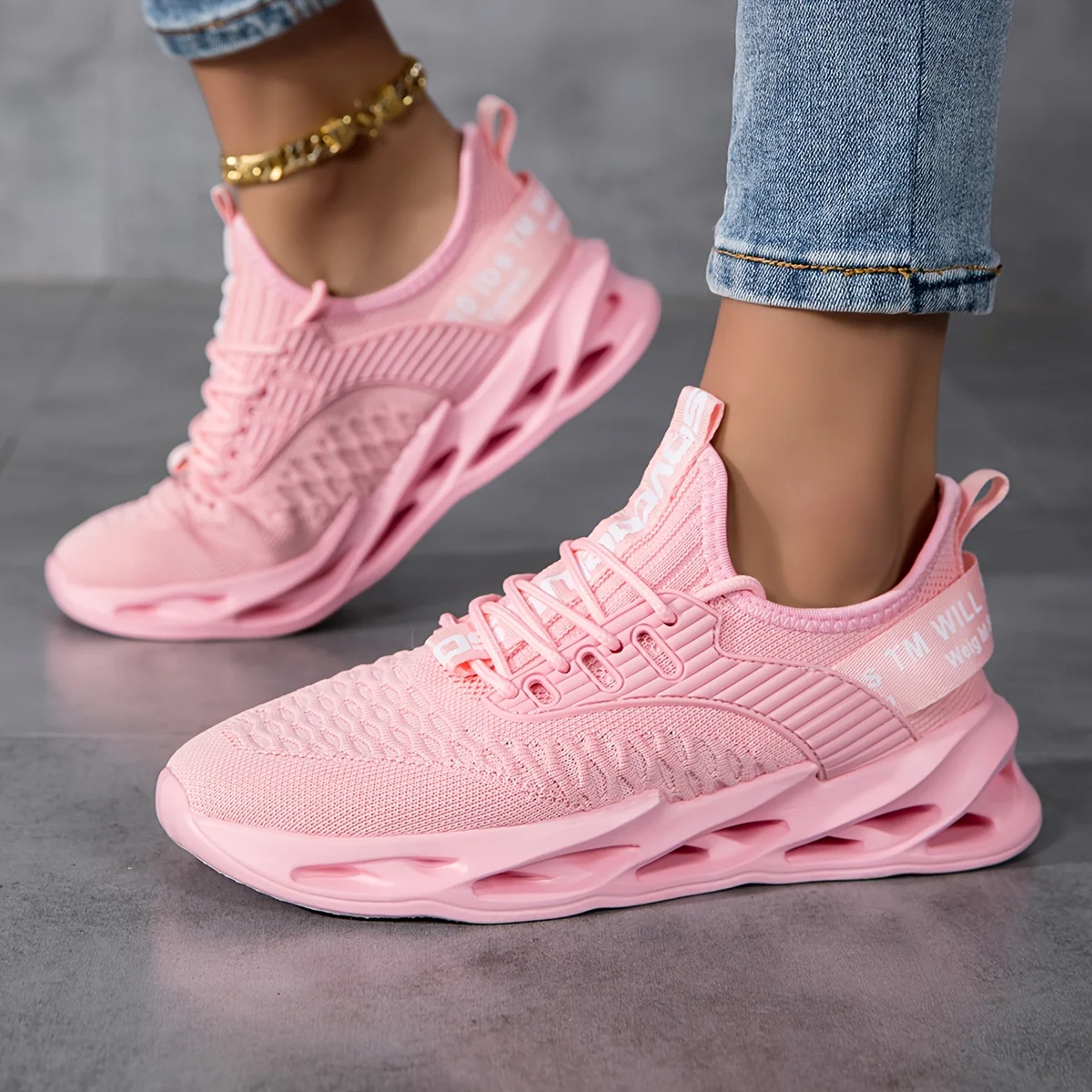 Pink Comfortable Trendy Hollow-Out Sole Women's Shoes, Couple's Shock-Absorbing Rebound All-Season New Breathable Commuter Casual Fashion Versatile Sneakers, Affordable Large-Size Women's Sneakers, Women's Running Shoes, Women's Tennis Shoes - Image 30