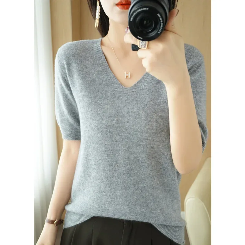 Spring/Summer 2025 Ladies Sweater Pullover Solid Color V-neck Half-sleeved Knitted Cashmere Sweater Thin Casual Top - Image 3
